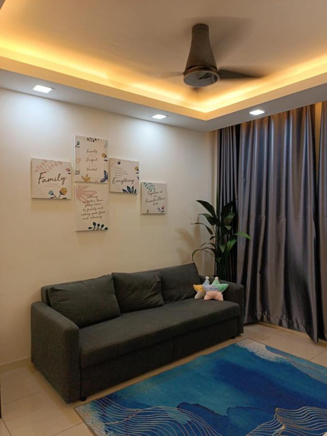 Qaisara D'Savanna Homestay@Southville City บางี ภายนอก รูปภาพ