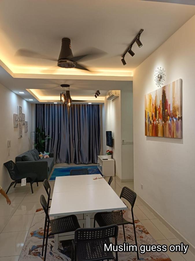 Qaisara D'Savanna Homestay@Southville City บางี ภายนอก รูปภาพ