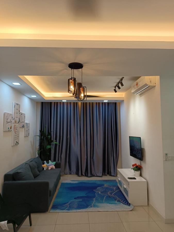 Qaisara D'Savanna Homestay@Southville City บางี ภายนอก รูปภาพ