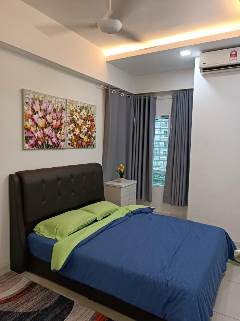 Qaisara D'Savanna Homestay@Southville City บางี ภายนอก รูปภาพ